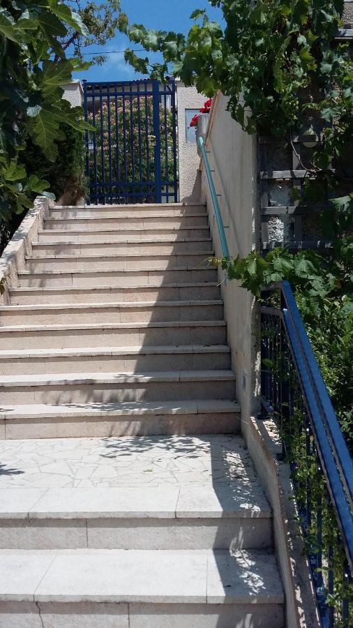 Die Appartements Glavas,Eckwohnunge Fuer 2 Personen Нови-Винодолски Экстерьер фото